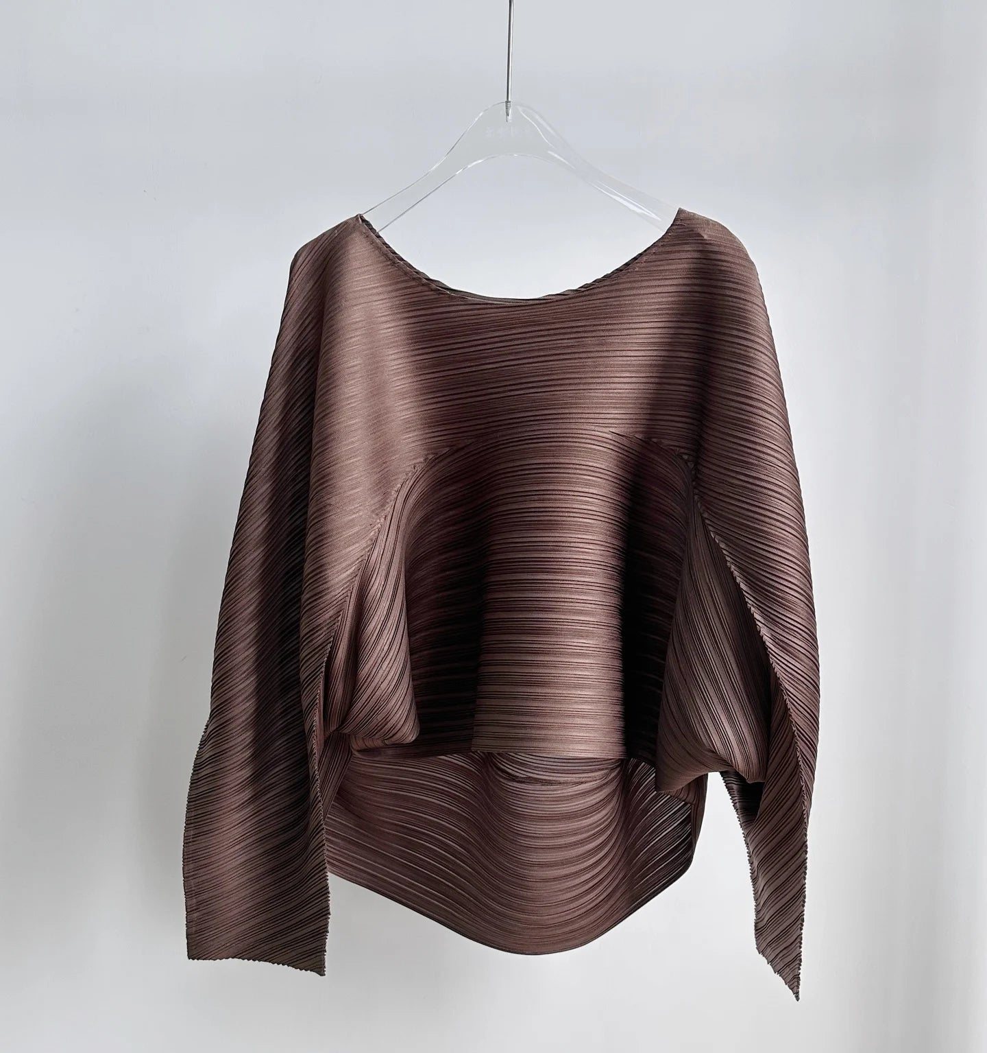 Miyake plissé couleur unie col rond haut 2025 printemps et été nouveau tempérament décontracté à manches longues Cardigan mince T-shirt